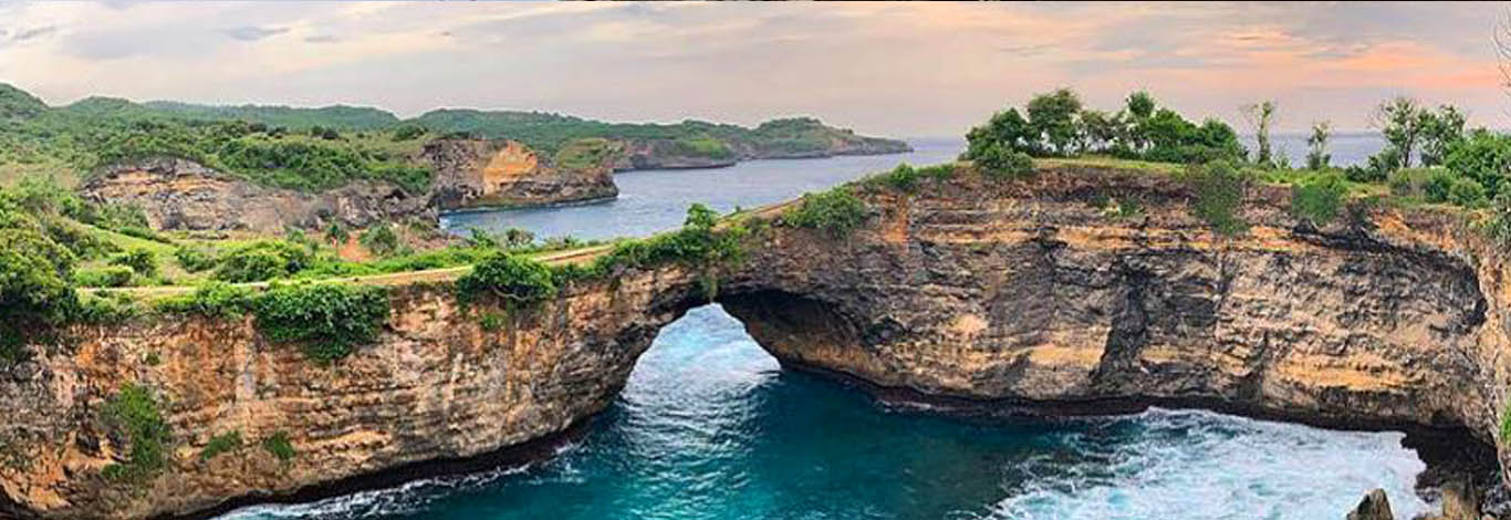 pantai broken beach nusa penida